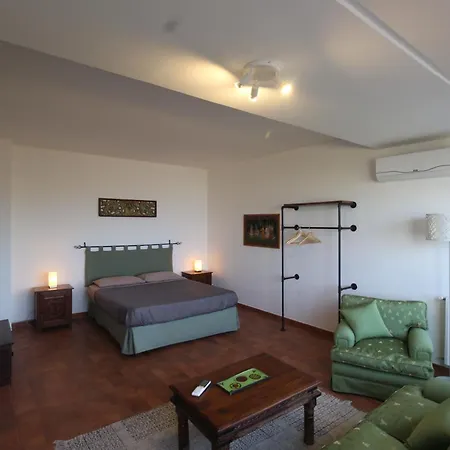 Holiday home Rosa Bianca
